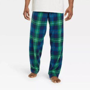 NWT Medium Men's Wondershop Holiday Tartan Plaid Fleece Matching Family PJ Pants